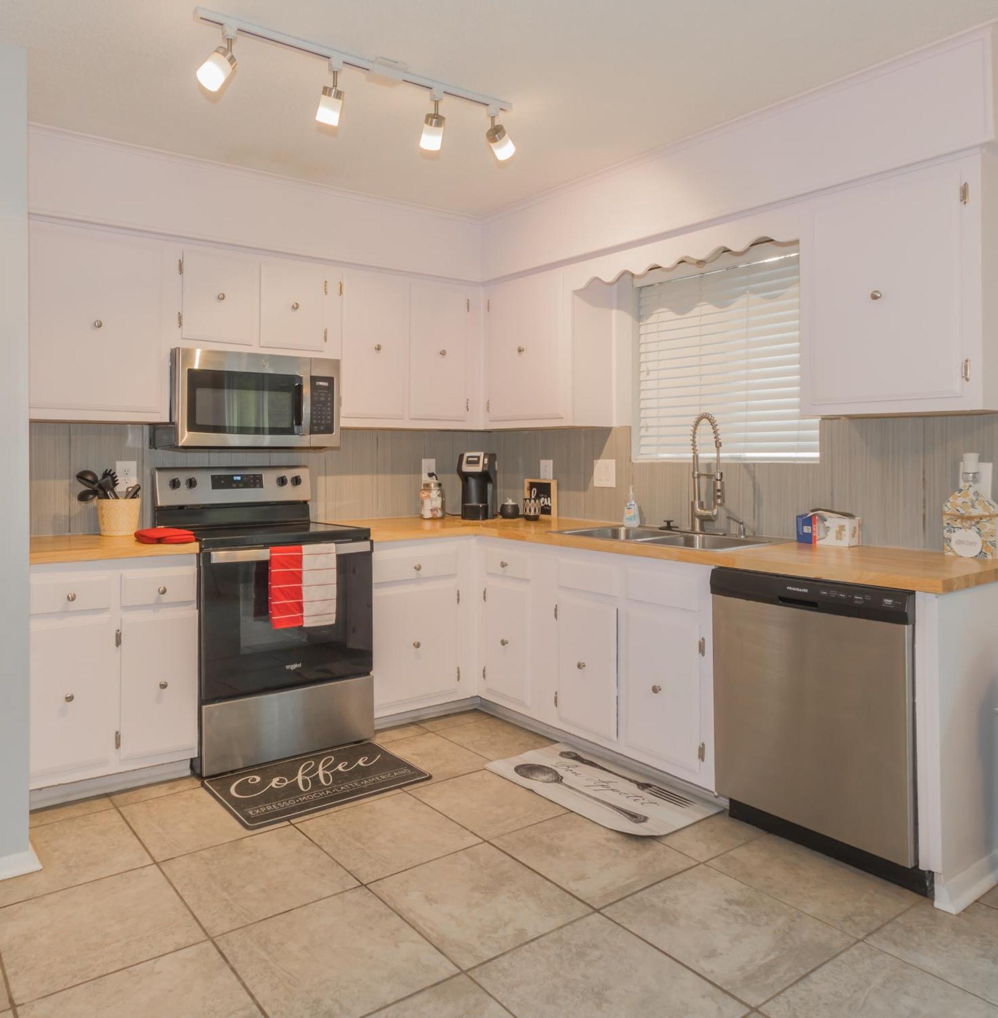 Cheerful 3 Bedroom 2Ba Home In Great Neighborhood! Джексонвілл Екстер'єр фото